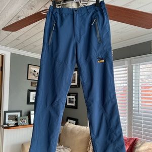 Salewa hiking pants size medium